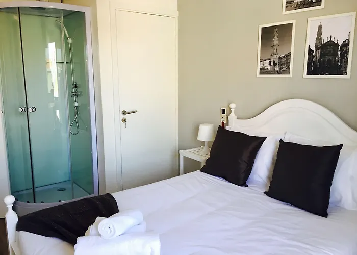 Bed & Breakfast Mirandesa Garden