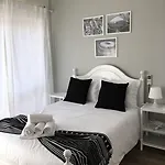 Mirandesa Garden Bed & Breakfast Porto