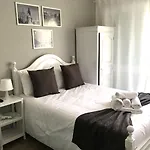 Mirandesa Garden Bed & Breakfast Porto