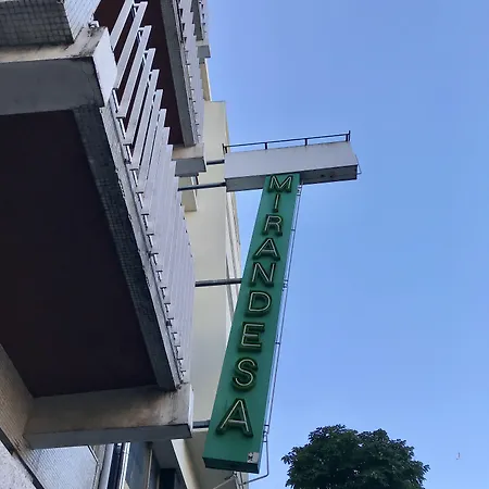 فندق مبيت وإفطار Mirandesa Garden